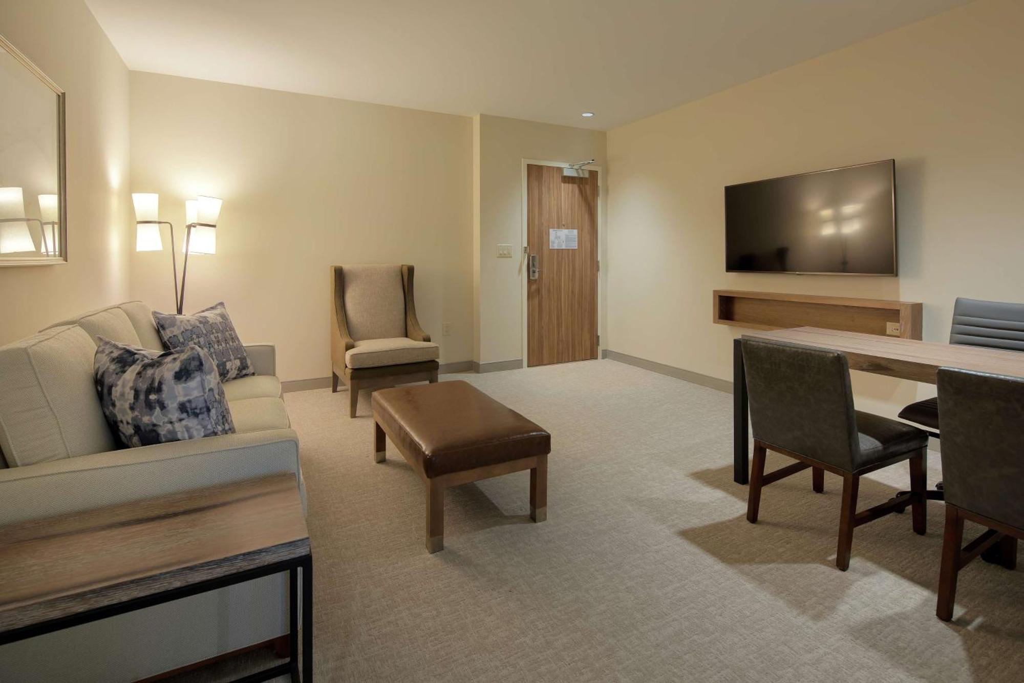 Embassy Suites St Augustine Beach Oceanfront Resort St. Augustine Buitenkant foto