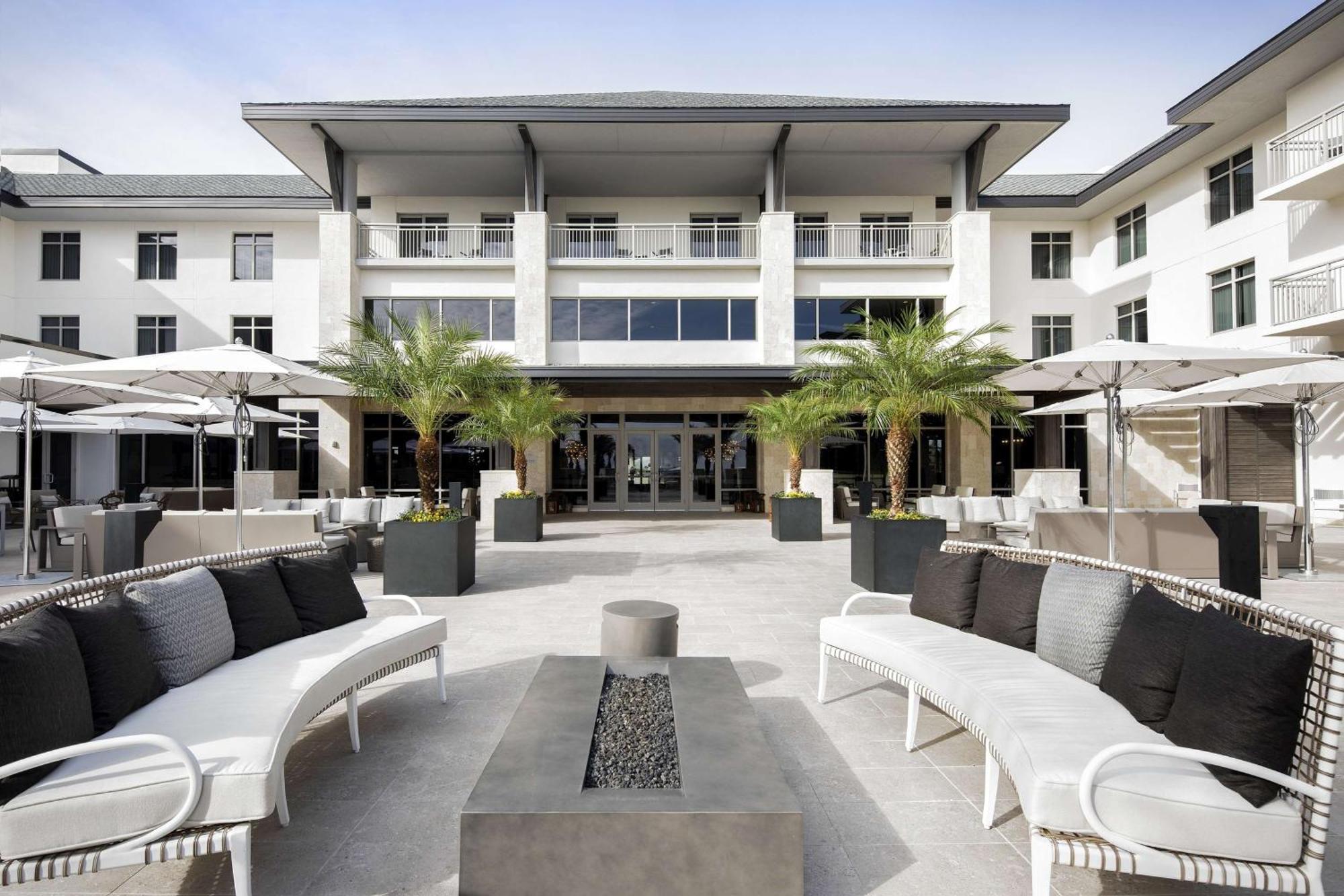 Embassy Suites St Augustine Beach Oceanfront Resort St. Augustine Buitenkant foto